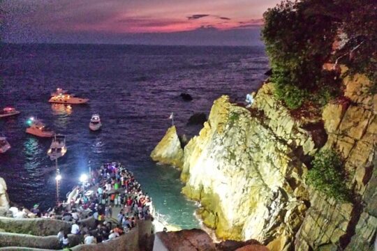 DeLuxe High Cliff Divers Exhibition by Night w/Different Options