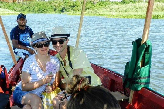 Coyuca Lagoon Countryside Baby Turtle Release Lunch & Boat Ride