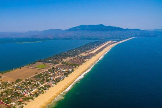 Coyuca Lagoon Tour in Acapulco