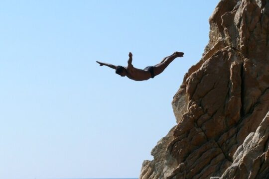 Cliff Divers Show With Dinner At Acapulco